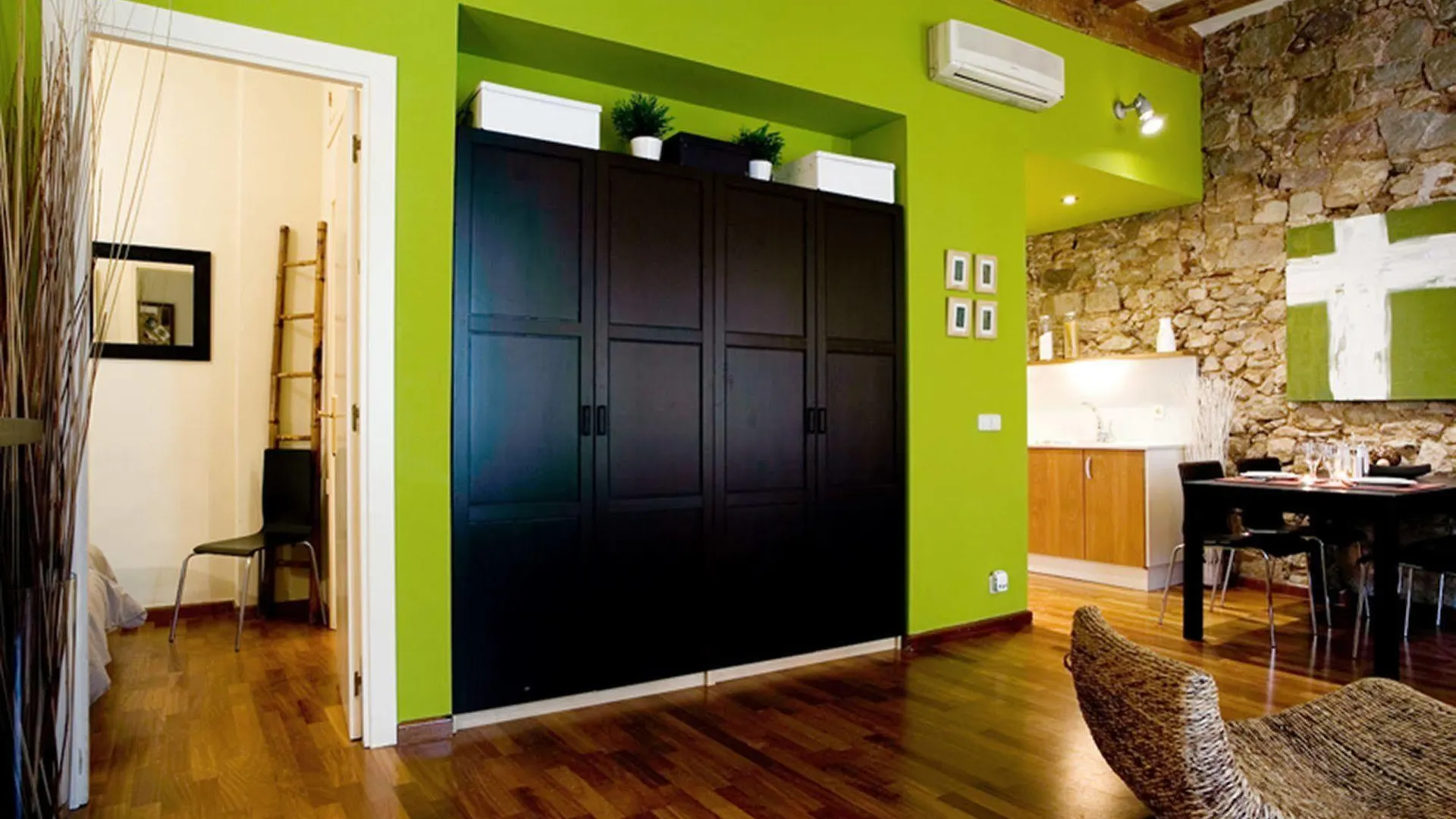 Sicilia Apartment Barcelona