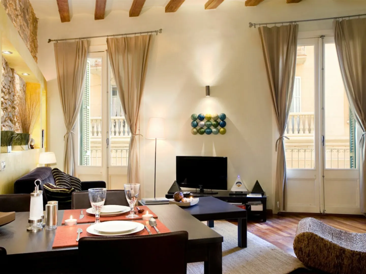 Sicilia Apartment Barcelona Spain