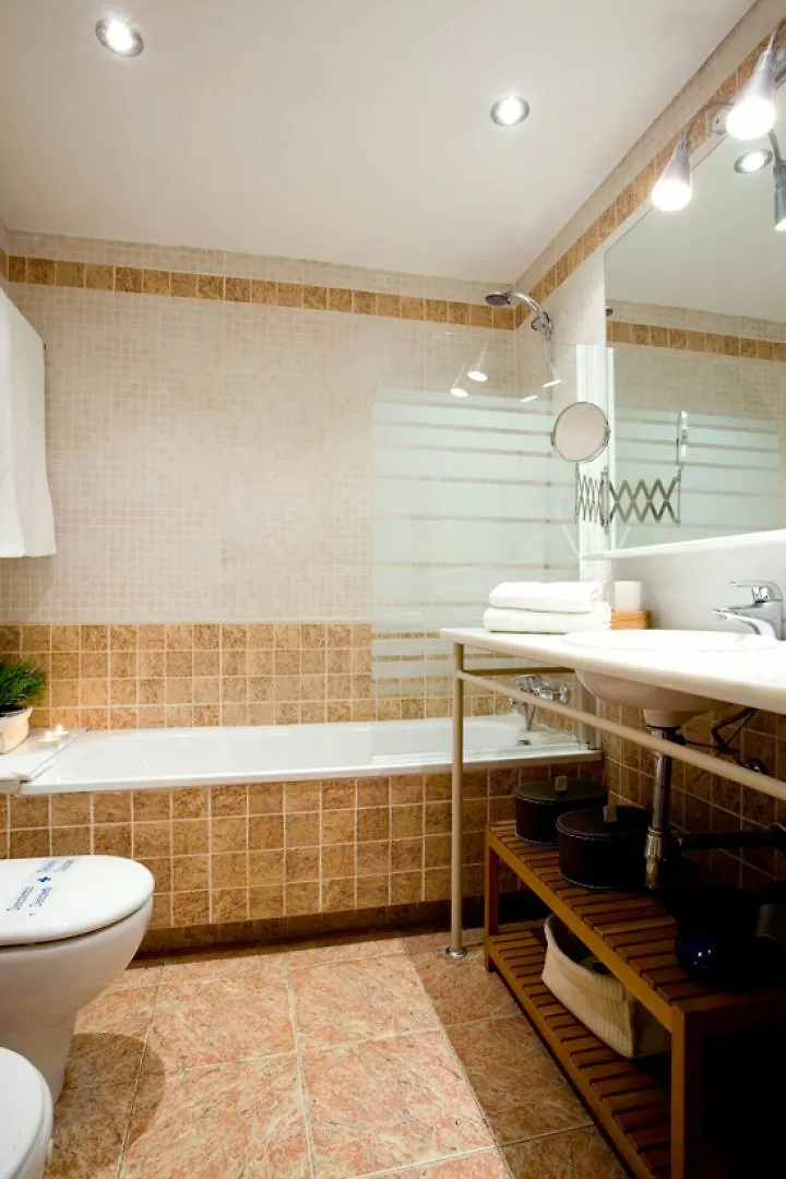 Sicilia Apartment Barcelona 0*,  Spain